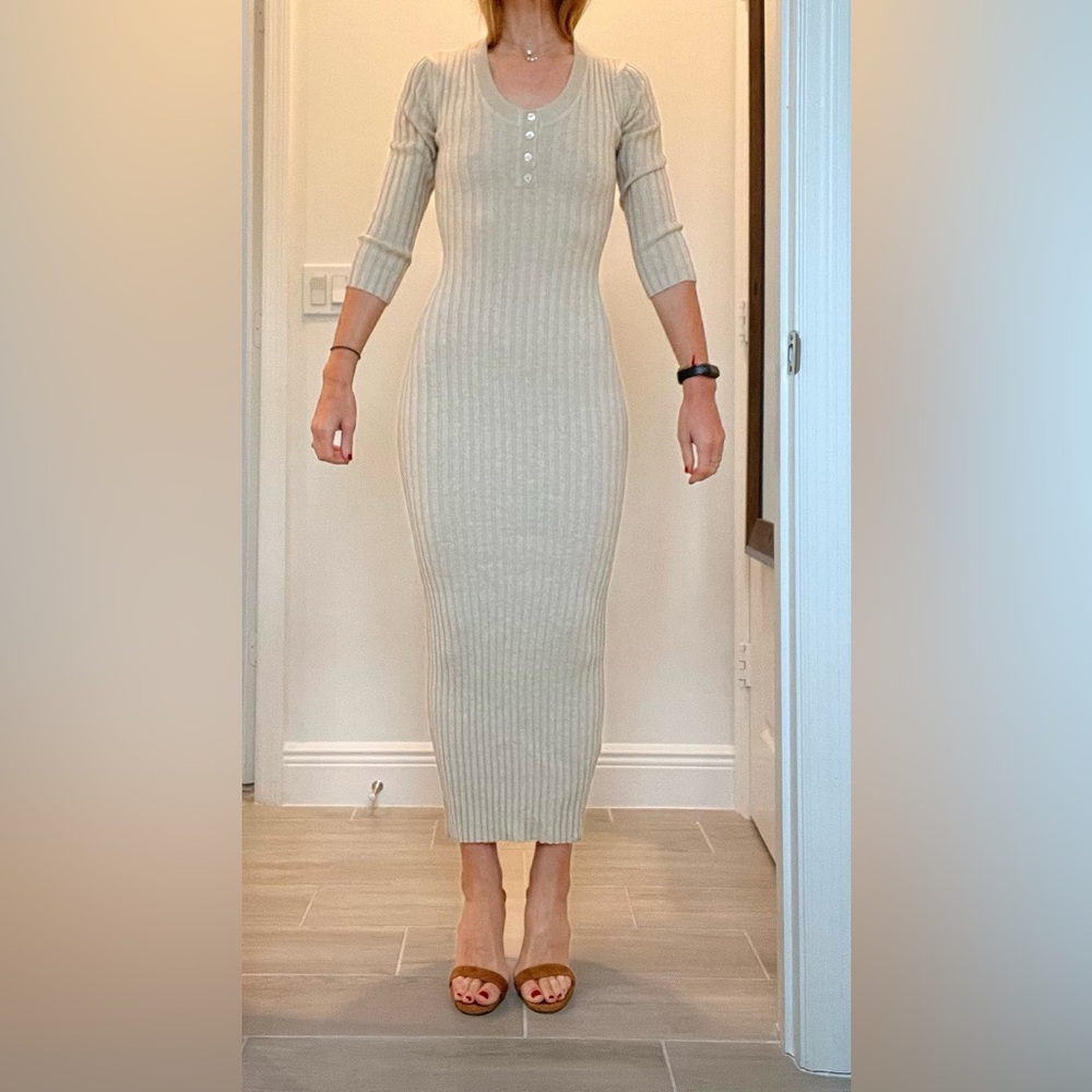 Gray Ribbed Bodycon Dress with 3/4 Sleeves